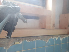 防府市西浦にて浴室・脱衣所のリフォーム時に白蟻予防。